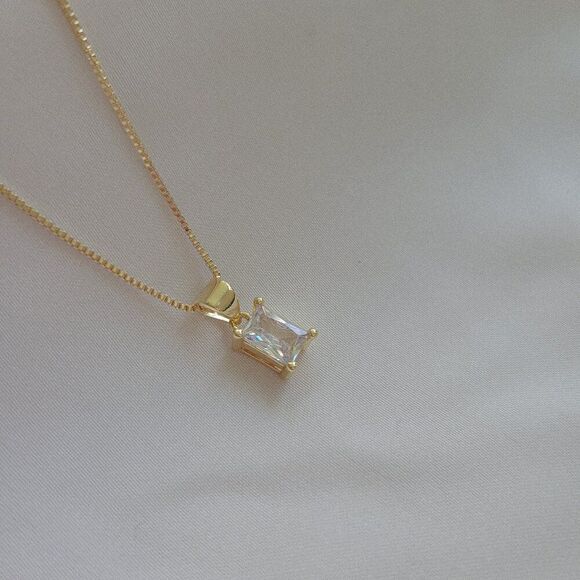 Baguette Rhinestone Charm Necklace Gold Filled on Box Chain - Picture 5 of 10